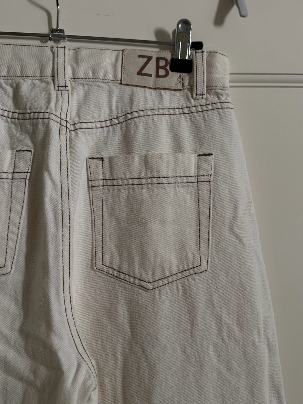 Women’s Cream Contrast-Stitch Jeans CHLOE STYLE